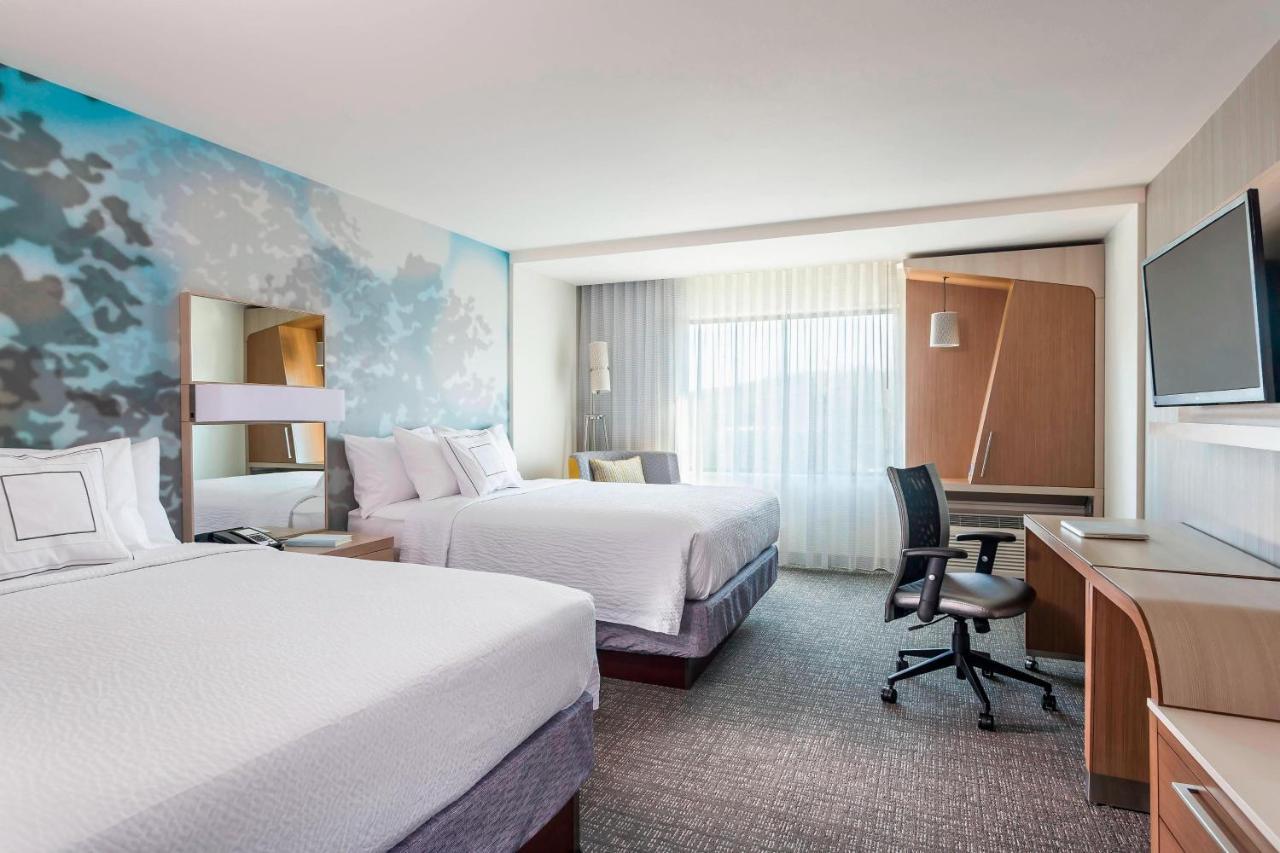 Courtyard By Marriott New York Queens, Jamaica 외부 사진